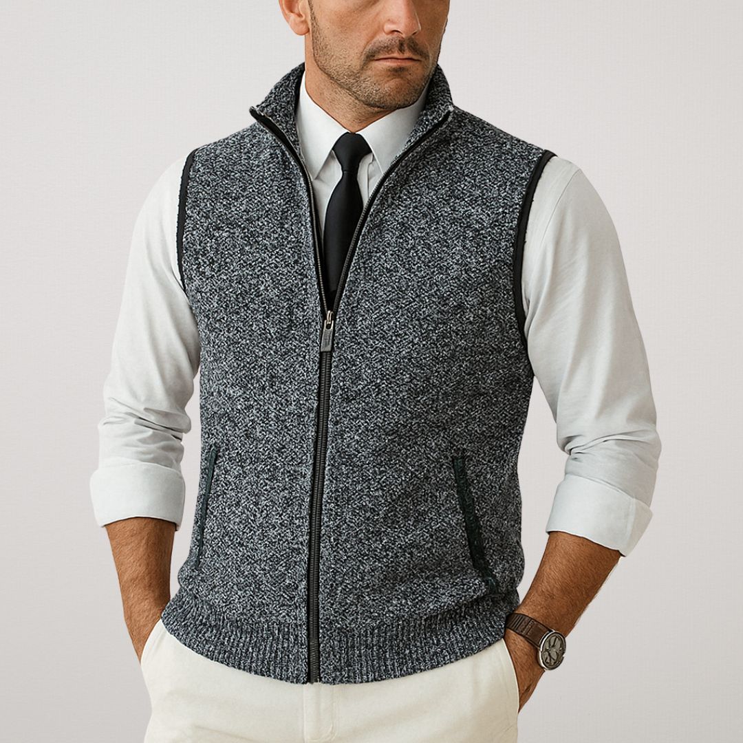 FIORA | Kootud varrukateta vest