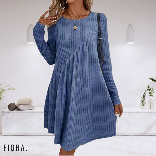 FIORA | Šikk pikkade varrukatega kleit